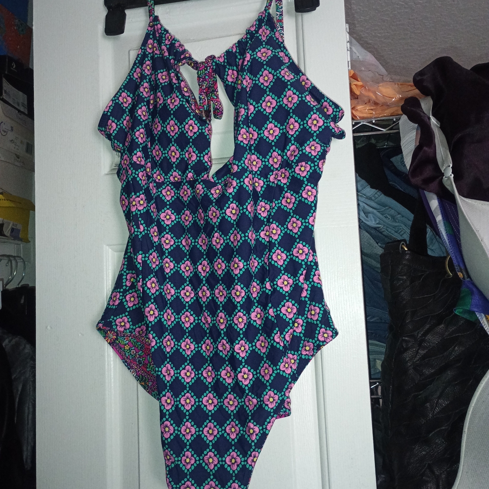 Colorful Patterned Swimsuit - Picture 2 of 3